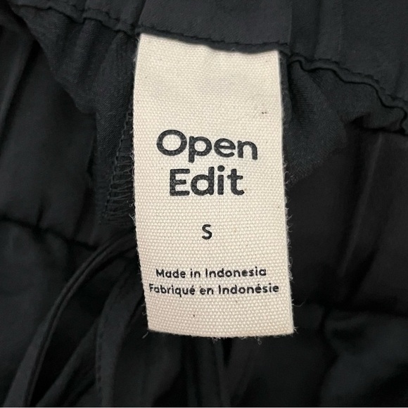 Open Edit Women's Black Relaxed Drawstring Shorts - Picture 9 of 10